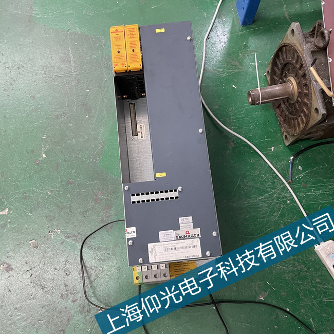 馬鞍山鮑米勒BUS2伺服驅(qū)動(dòng)器82過(guò)電壓Uzk故障維修方法