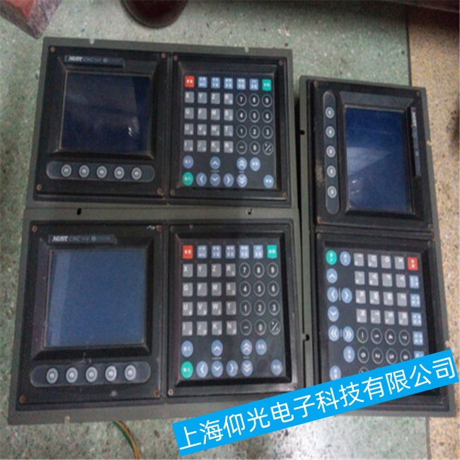 肇慶海德漢數(shù)控系統(tǒng)TNC128通電后沒(méi)有任何啟動(dòng)跡象故障維修廠(chǎng)商