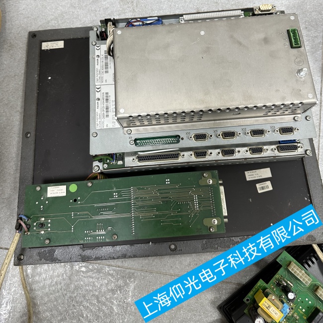 昆明發(fā)格數(shù)控系統(tǒng)CNC8040通電就跳閘故障維修周期短