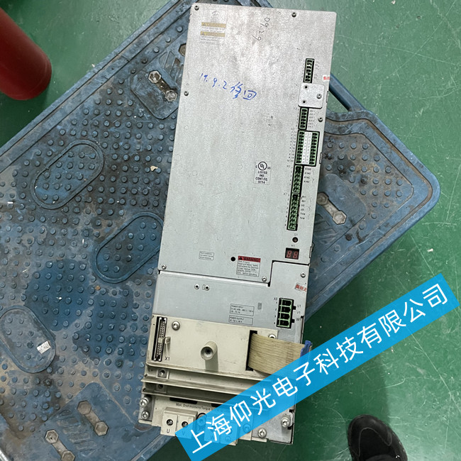 力士樂(lè)HCS系列伺服驅(qū)動(dòng)器開(kāi)機(jī)顯示報(bào)警F2028維修值得信賴(lài)